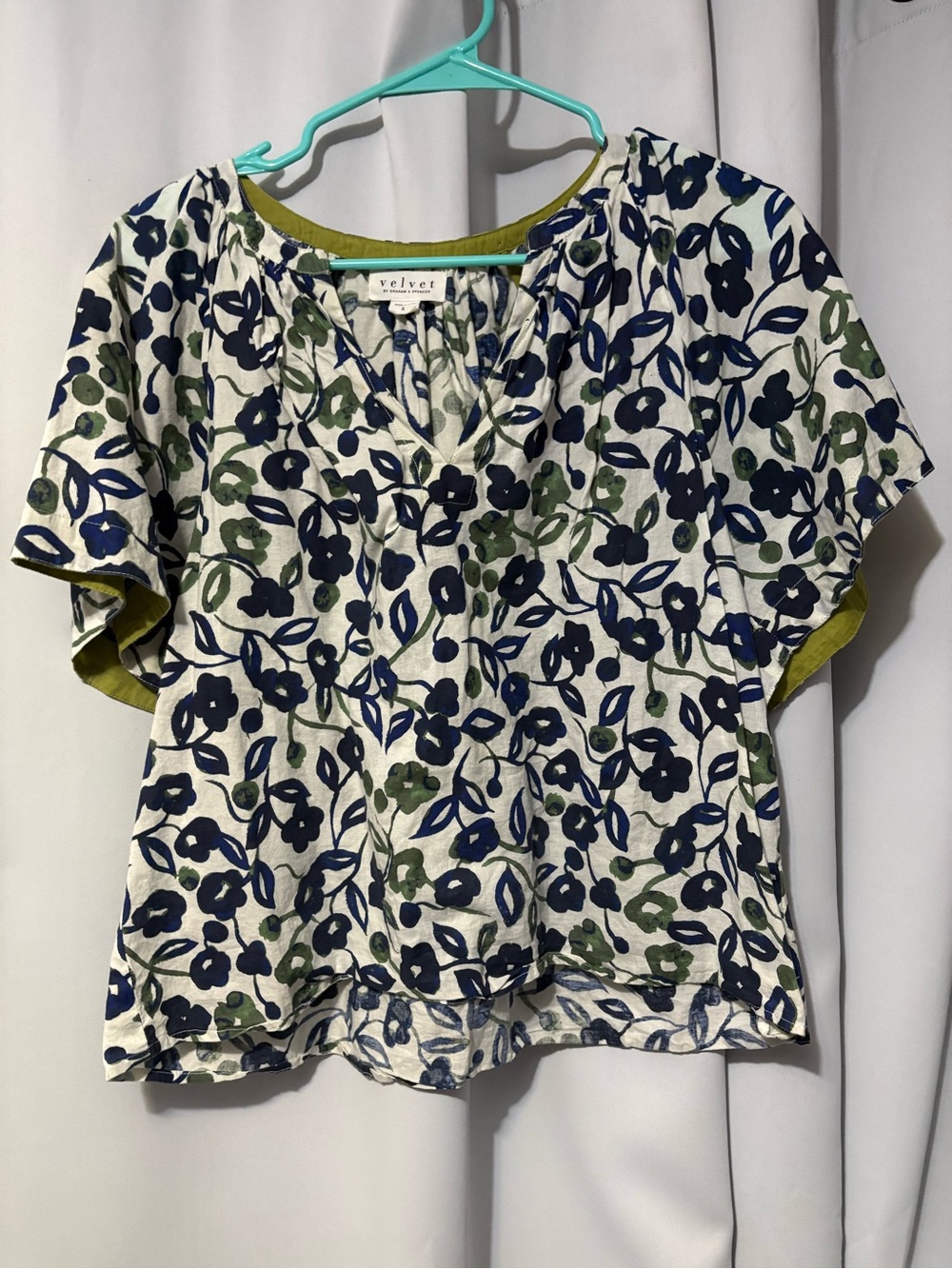 Velvet by Graham & Spencer Navy & Olive Floral Short Sleeve Top
